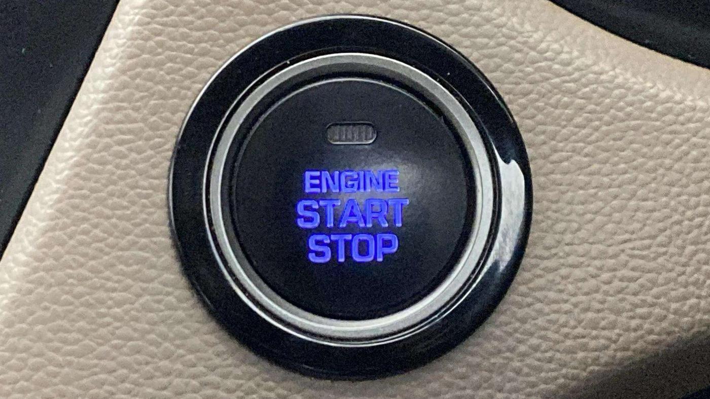 2018 Hyundai Elite i20 ASTA 1.2 (O), Petrol, Manual, 99,933 km, Keyless Start/ Stop Button