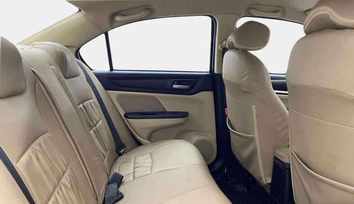 2022 Honda Amaze 1.2L I-VTEC VX, Petrol, Manual, 23,122 km, Right Side Rear Door Cabin