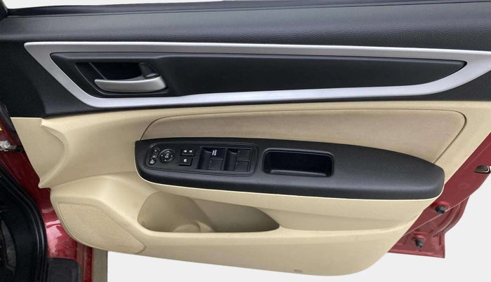 2022 Honda Amaze 1.2L I-VTEC VX, Petrol, Manual, 23,122 km, Driver Side Door Panels Control