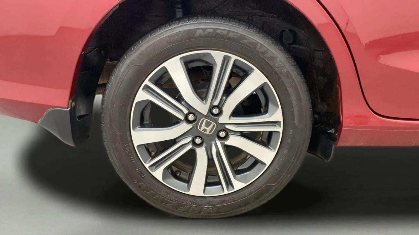 2022 Honda Amaze 1.2L I-VTEC VX, Petrol, Manual, 23,122 km, Right Rear Wheel