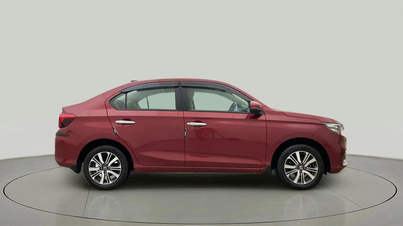 2022 Honda Amaze 1.2L I-VTEC VX, Petrol, Manual, 23,122 km, Right Side View