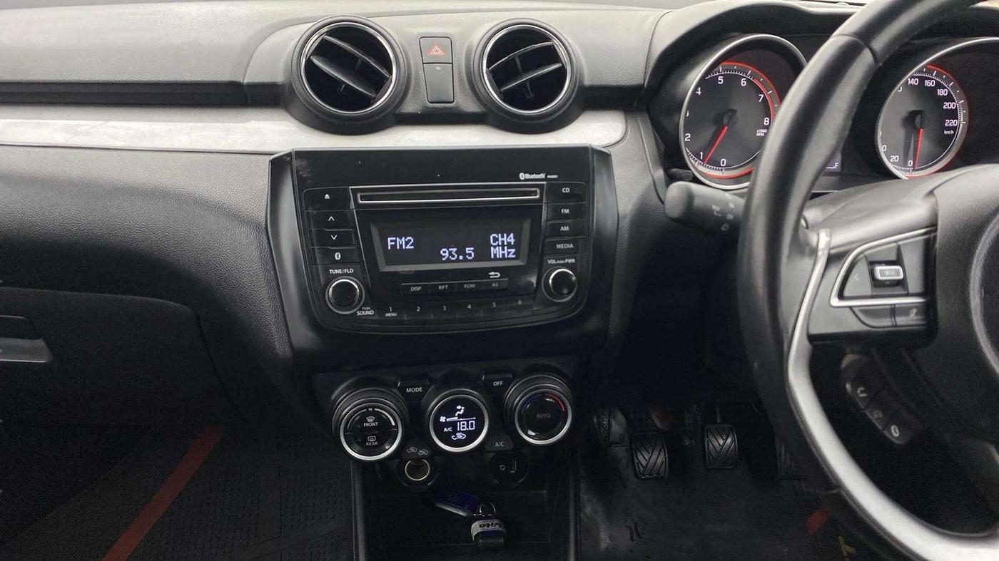2020 Maruti Swift ZXI, Petrol, Manual, 34,356 km, Air Conditioner