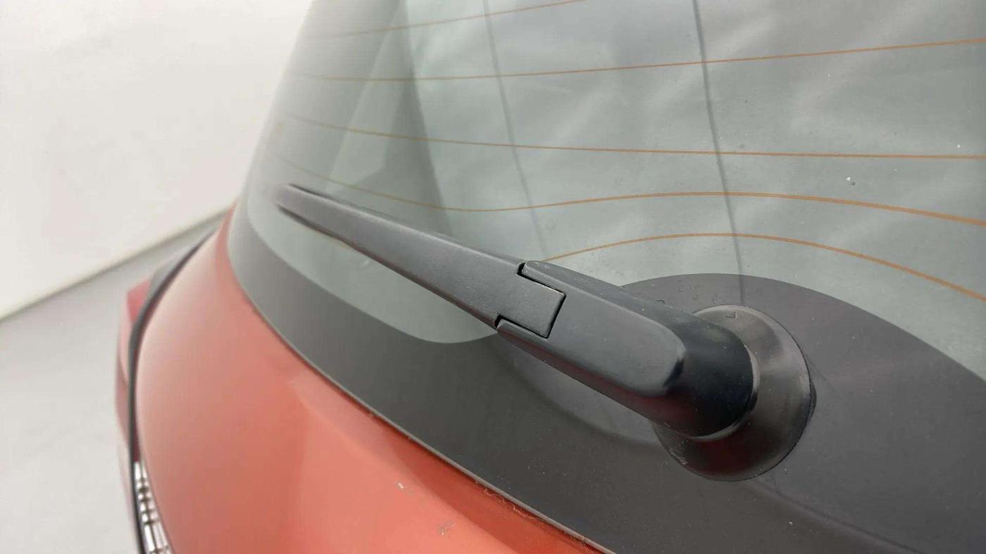 2020 Maruti Swift ZXI, Petrol, Manual, 34,356 km, Rear Wiper