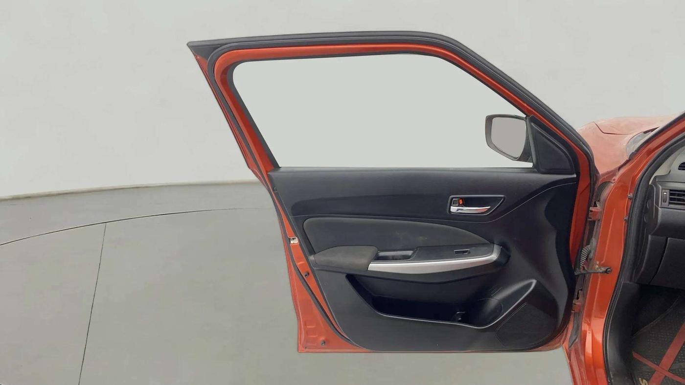 2020 Maruti Swift ZXI, Petrol, Manual, 34,356 km, LHS Front Door