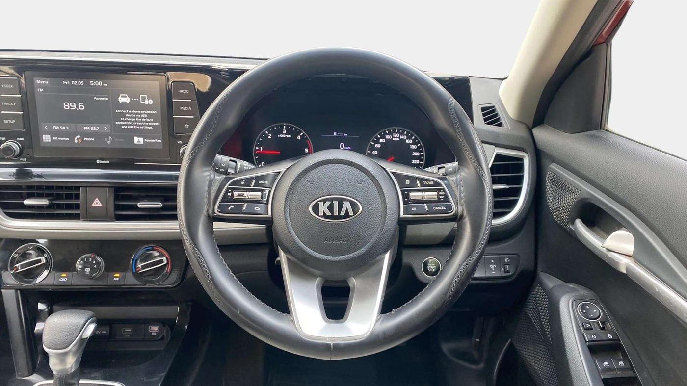 2019 KIA SELTOS HTK PLUS AT 1.5 DIESEL, Diesel, Automatic, 43,508 km, Steering Wheel Close Up