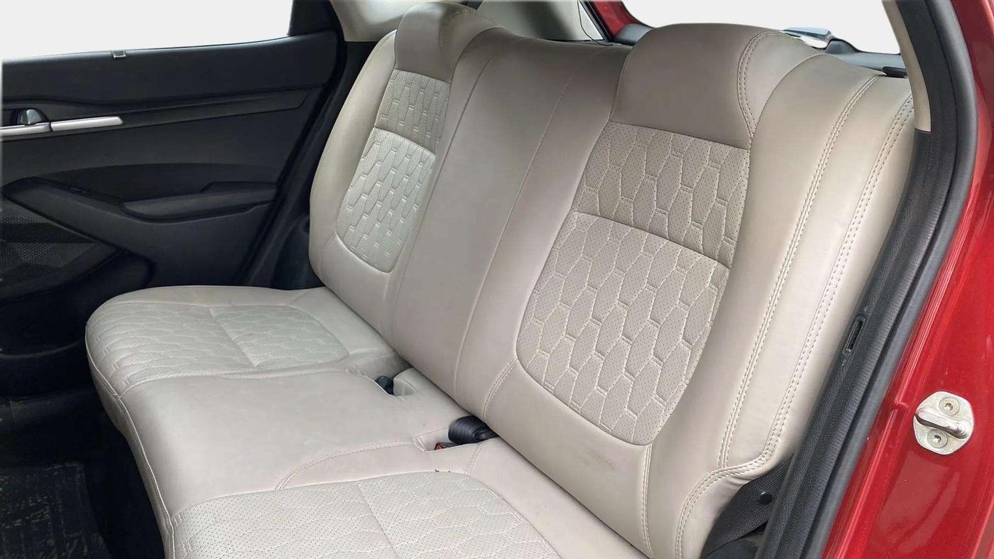 2019 KIA SELTOS HTK PLUS AT 1.5 DIESEL, Diesel, Automatic, 43,508 km, Right Side Rear Door Cabin