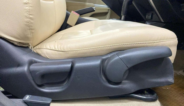 2014 Honda City 1.5L I-VTEC VX CVT, Petrol, Automatic, 49,686 km, Driver Side Adjustment Panel