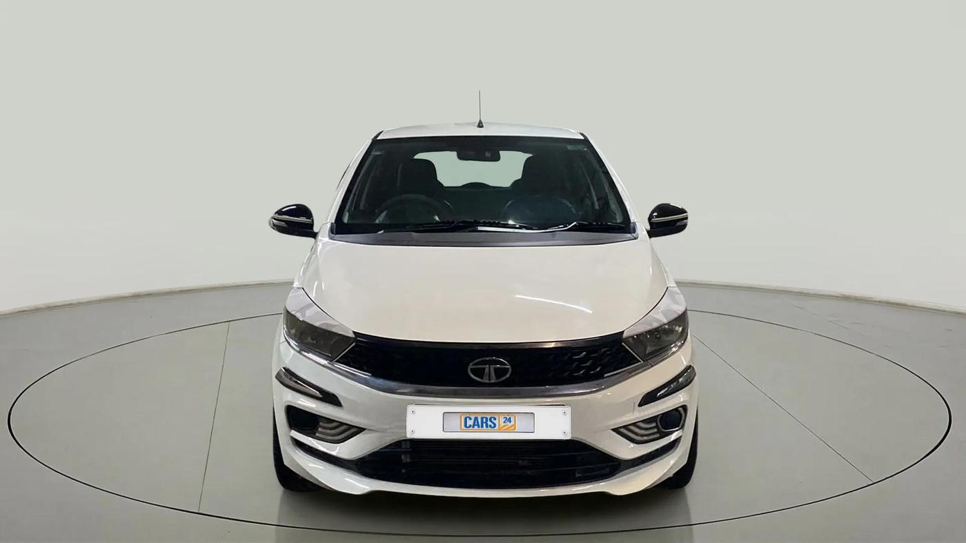 2022 Tata Tiago XT (O) PETROL, Petrol, Manual, 30,809 km, Front