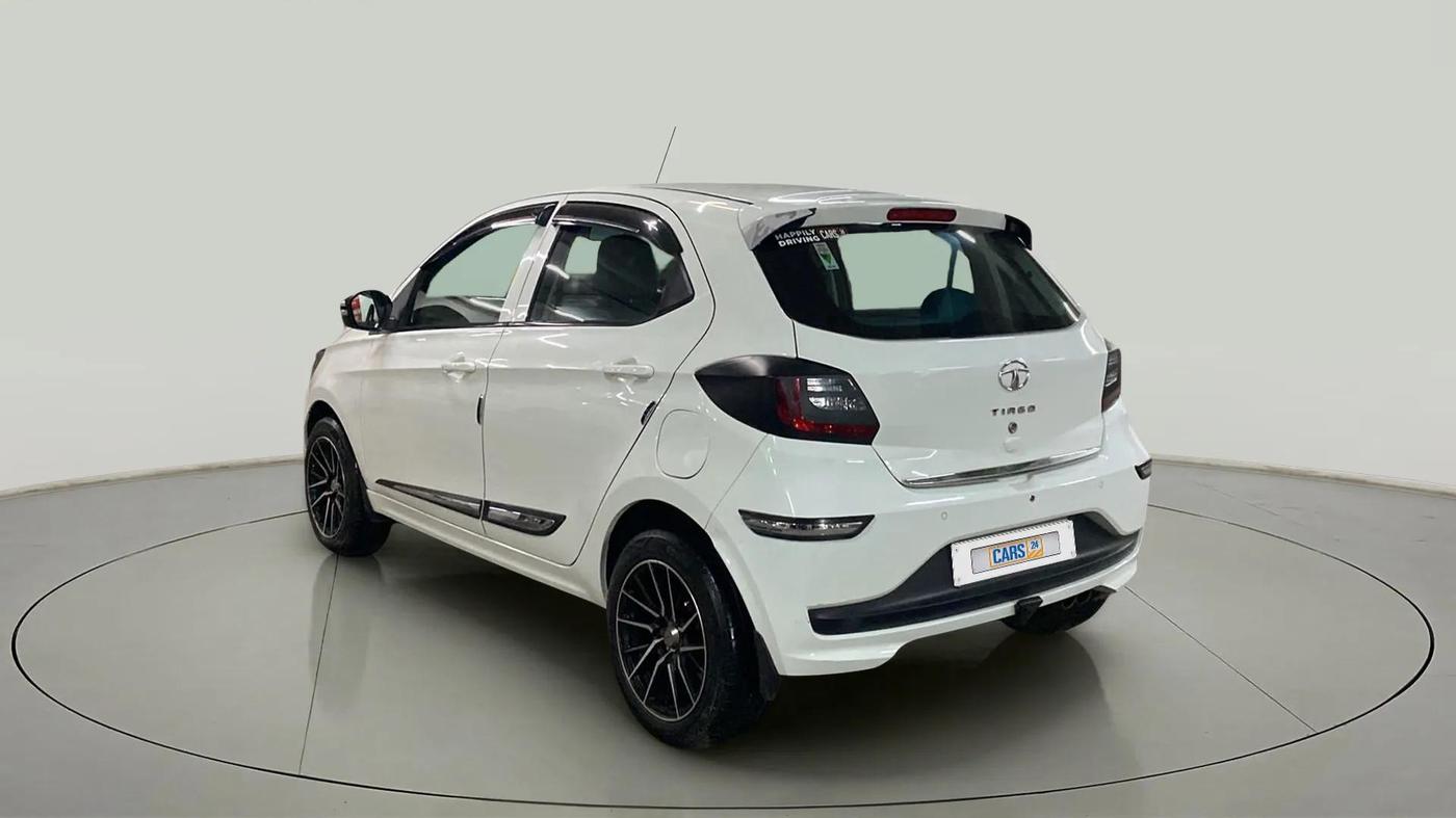 2022 Tata Tiago XT (O) PETROL, Petrol, Manual, 30,809 km, Left Back Diagonal