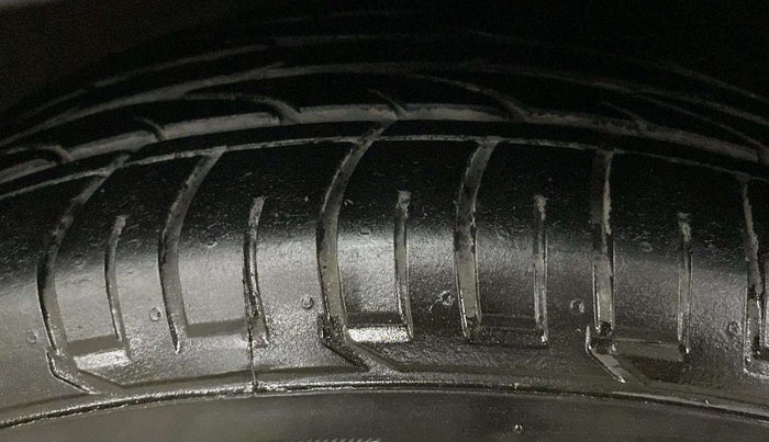 2018 Hyundai Creta SX (O) 1.6 PETROL, Petrol, Manual, 59,050 km, Right Front Tyre Tread