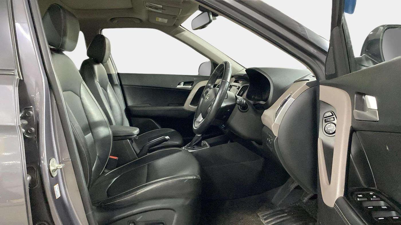 2018 Hyundai Creta SX (O) 1.6 PETROL, Petrol, Manual, 59,145 km, Right Side Front Door Cabin