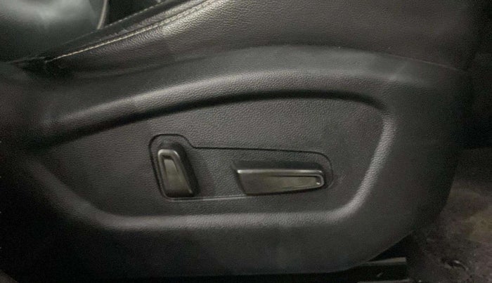 2018 Hyundai Creta SX (O) 1.6 PETROL, Petrol, Manual, 59,050 km, Driver Side Adjustment Panel