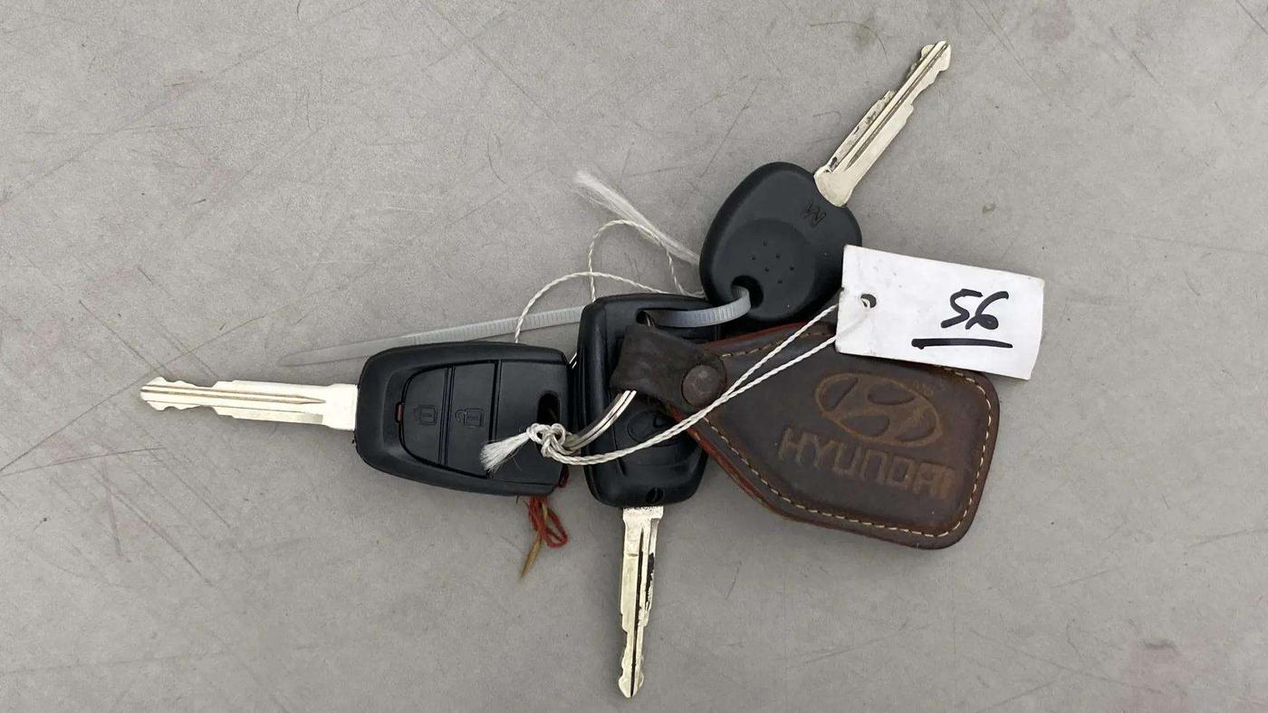 2019 Hyundai NEW SANTRO SPORTZ MT, Petrol, Manual, 81,778 km, Key Close Up