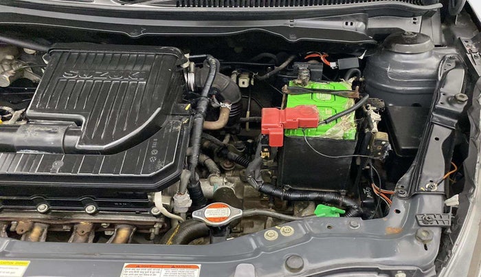 2017 Maruti Swift VXI, Petrol, Manual, 32,672 km, Engine View - Left