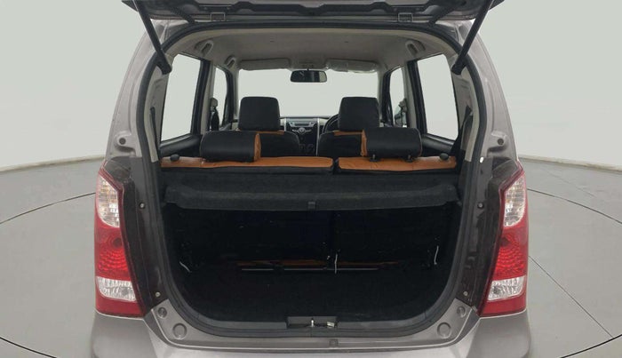 2016 Maruti Wagon R 1.0 VXI AMT, Petrol, Automatic, 43,565 km, Boot Inside