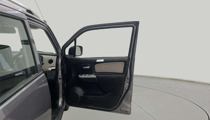 2016 Maruti Wagon R 1.0 VXI AMT, Petrol, Automatic, 43,565 km, RHS Front Door