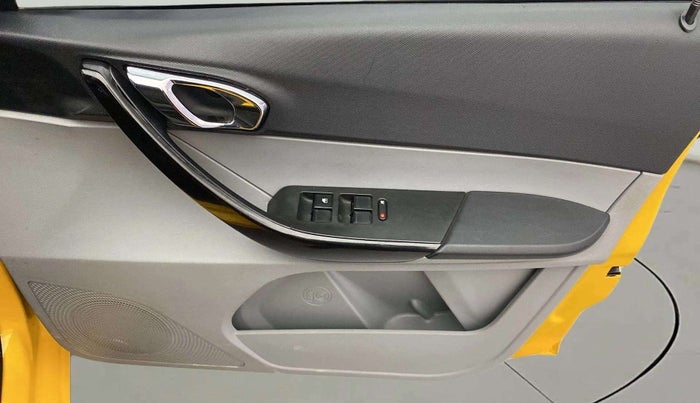 2020 Tata Tiago XZ PLUS PETROL, Petrol, Manual, 57,379 km, Driver Side Door Panels Control