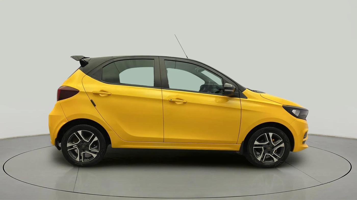 2020 Tata Tiago XZ PLUS PETROL, Petrol, Manual, 57,405 km, Right Side View