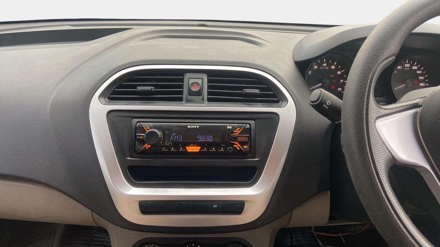 2017 Tata Tiago XM PETROL, Petrol, Manual, 32,321 km, Air Conditioner