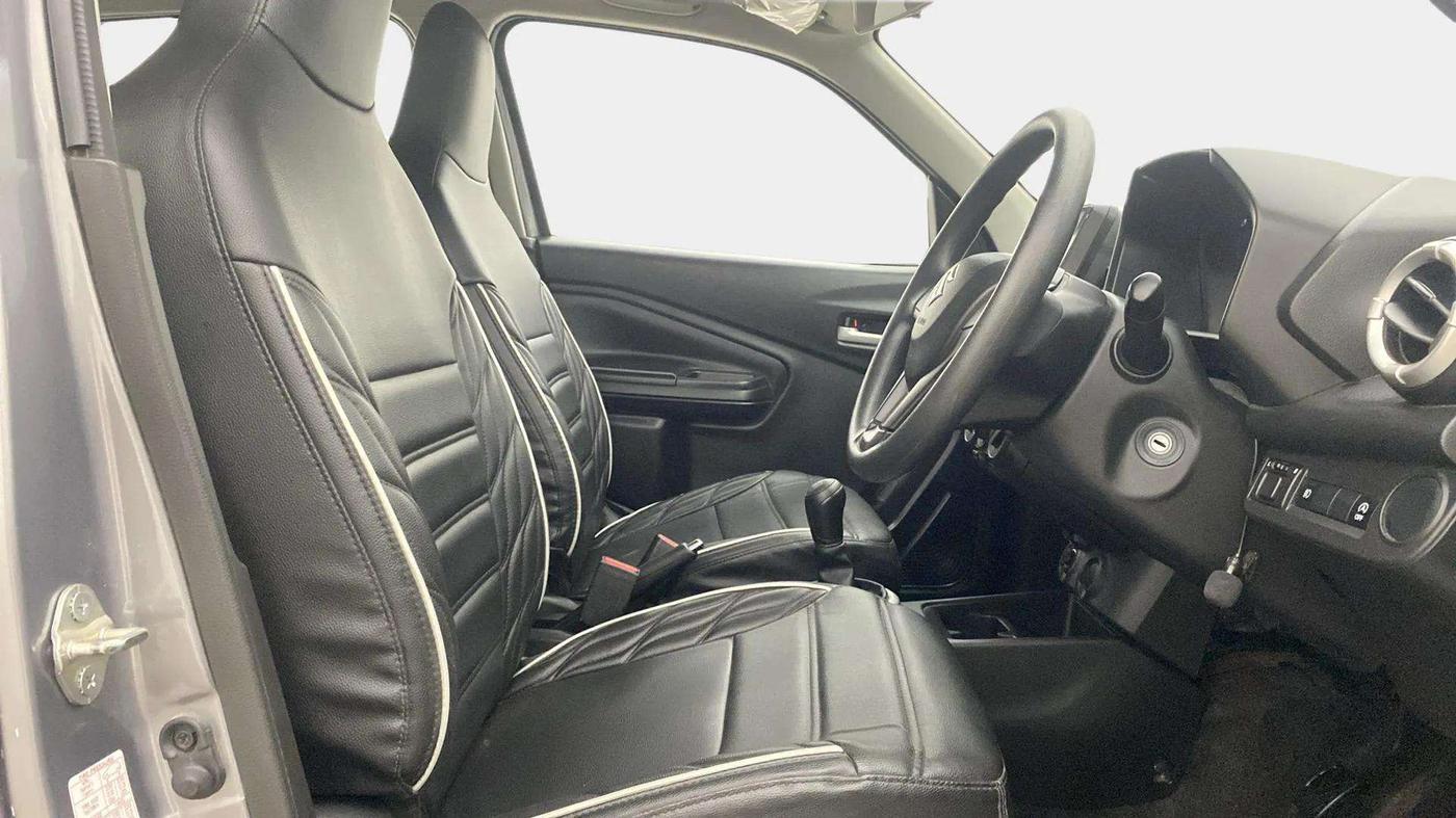 2023 Maruti Celerio VXI, Petrol, Manual, 8,608 km, Right Side Front Door Cabin