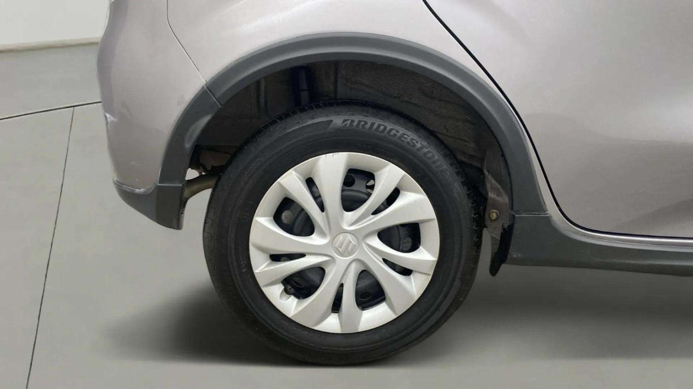 2023 Maruti Celerio VXI, Petrol, Manual, 8,608 km, Right Rear Wheel