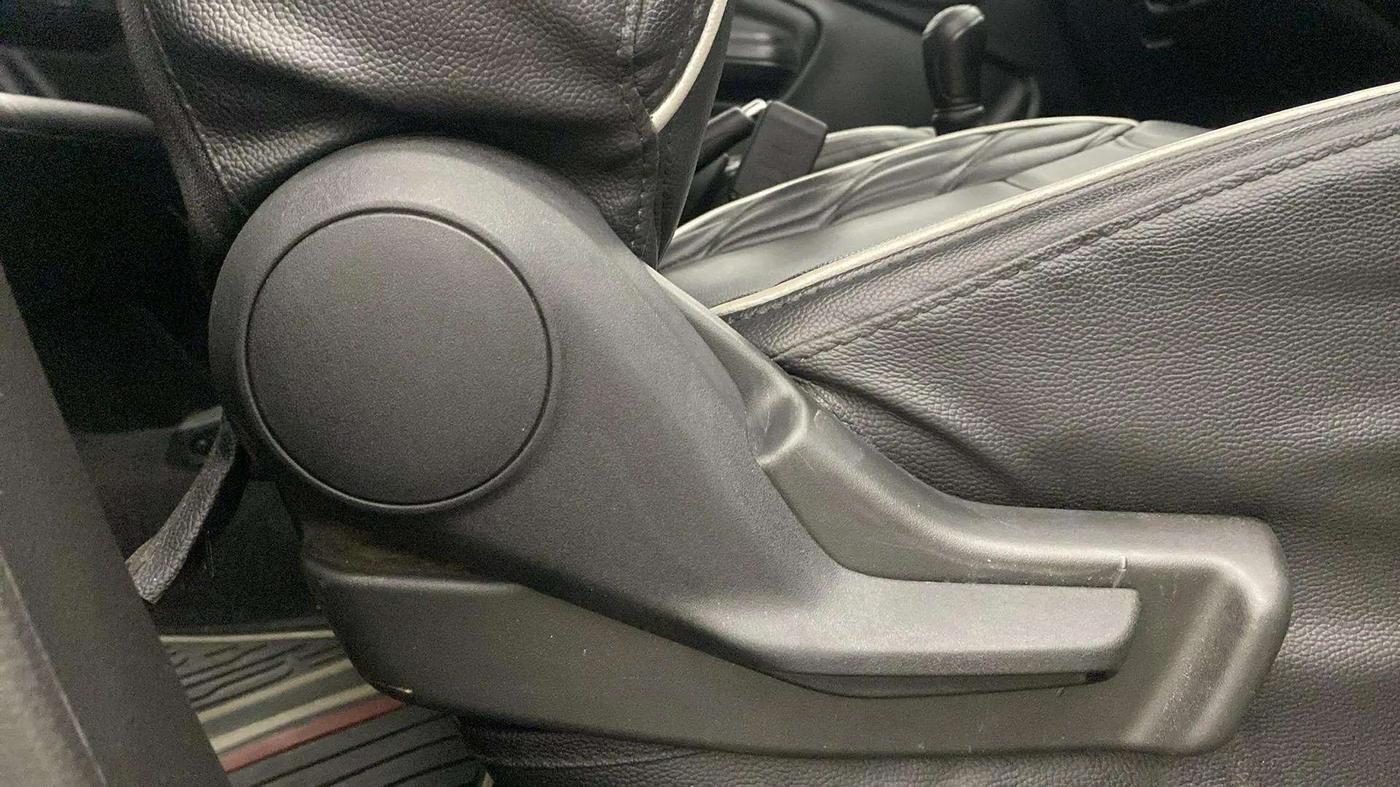 2023 Maruti Celerio VXI, Petrol, Manual, 8,608 km, Driver Side Adjustment Panel
