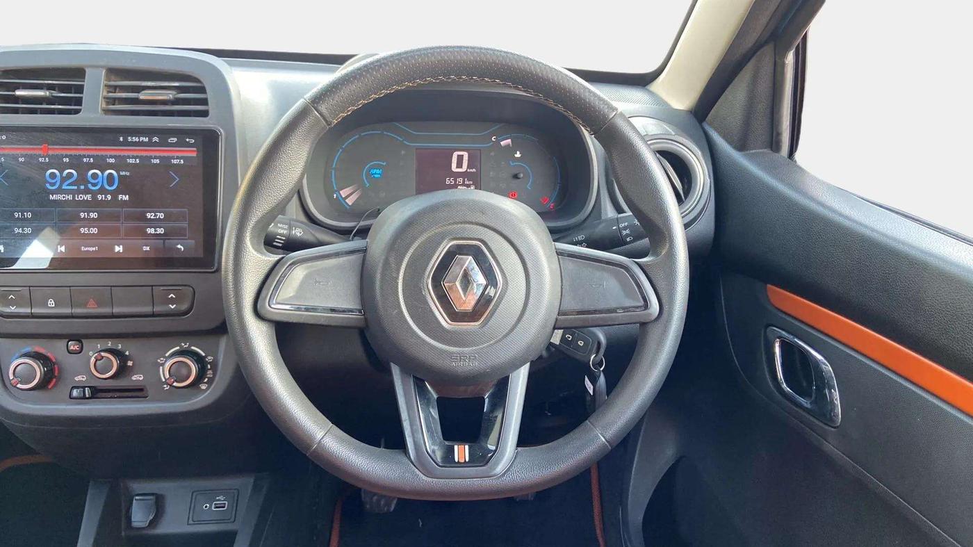 2019 Renault Kwid CLIMBER 1.0 (O), Petrol, Manual, 65,096 km, Steering Wheel Close Up