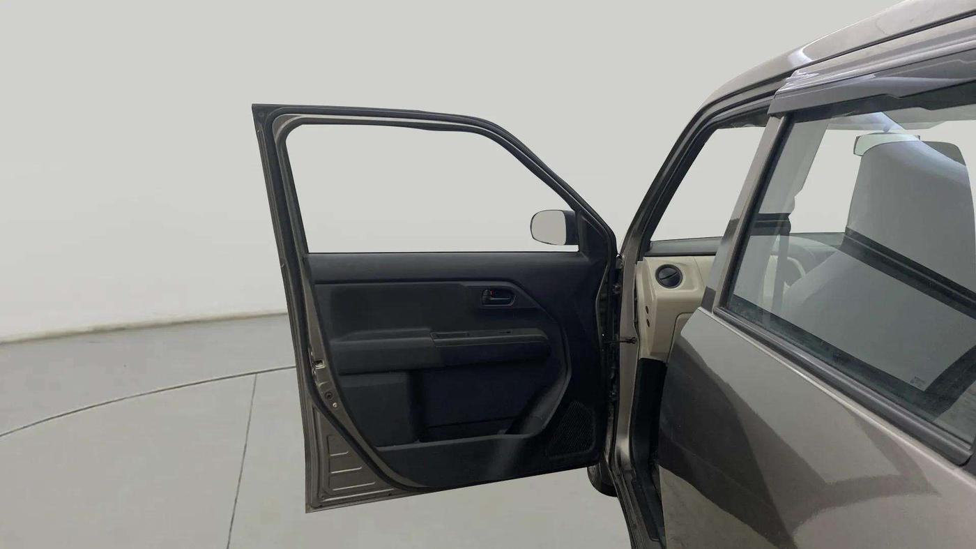 2023 Maruti New Wagon-R LXI CNG 1.0, CNG, Manual, 35,691 km, LHS Front Door