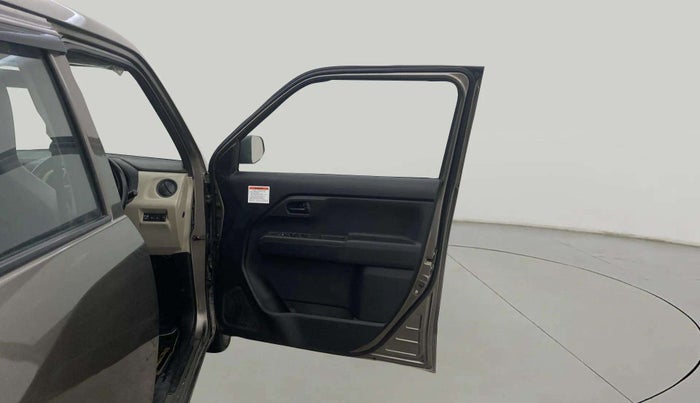 2023 Maruti New Wagon-R LXI CNG 1.0, CNG, Manual, 35,372 km, RHS Front Door