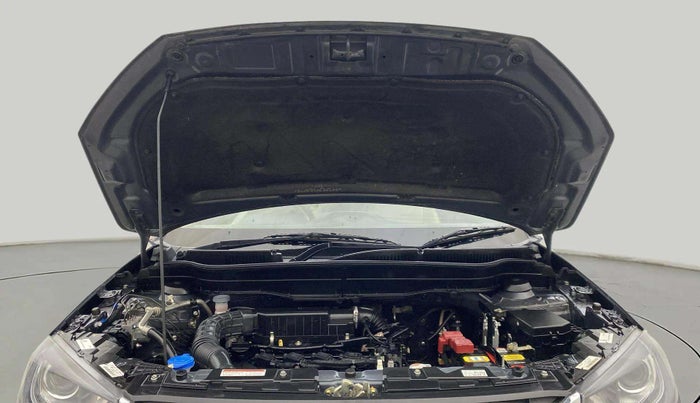 2022 Maruti Vitara Brezza LXI, Petrol, Manual, 12,406 km, Open Bonet