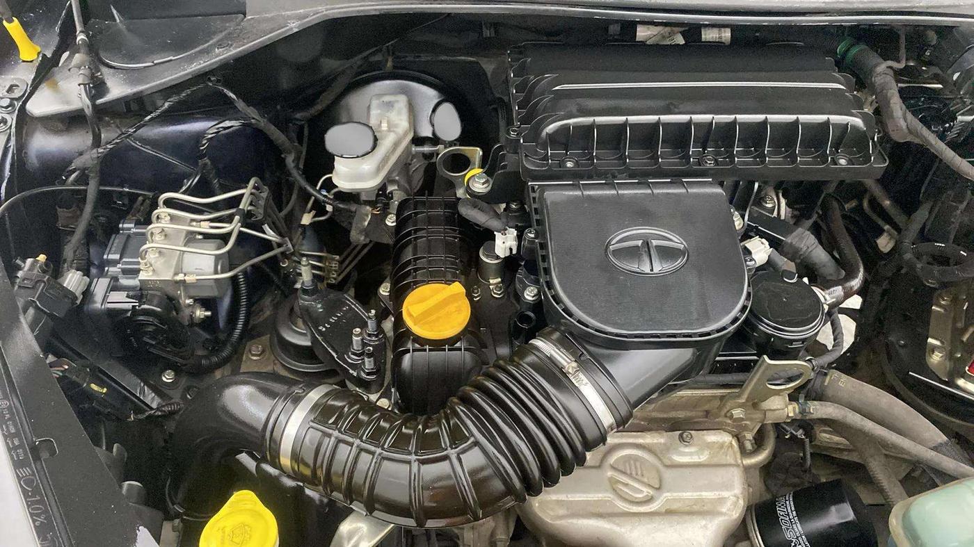 2019 Tata TIGOR XZ PLUS PETROL, Petrol, Manual, 60,999 km, Engine View - Right