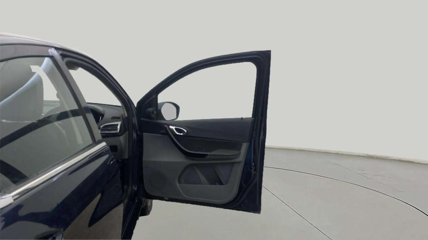 2019 Tata TIGOR XZ PLUS PETROL, Petrol, Manual, 60,999 km, RHS Front Door