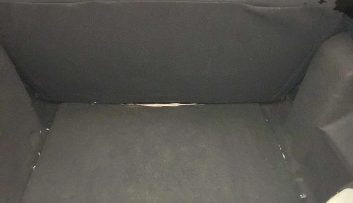 2018 Tata Tiago XT PETROL, Petrol, Manual, 88,723 km, Dicky (Boot door) - Parcel tray missing