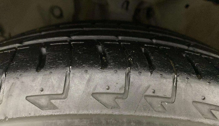 2017 Honda WR-V 1.2L I-VTEC VX MT, Petrol, Manual, 10,059 km, Left Front Tyre Tread