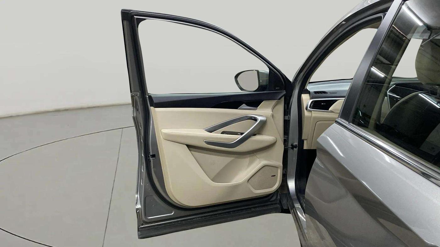 2021 MG HECTOR SHARP 1.5 PETROL CVT, Petrol, Automatic, 49,364 km, LHS Front Door