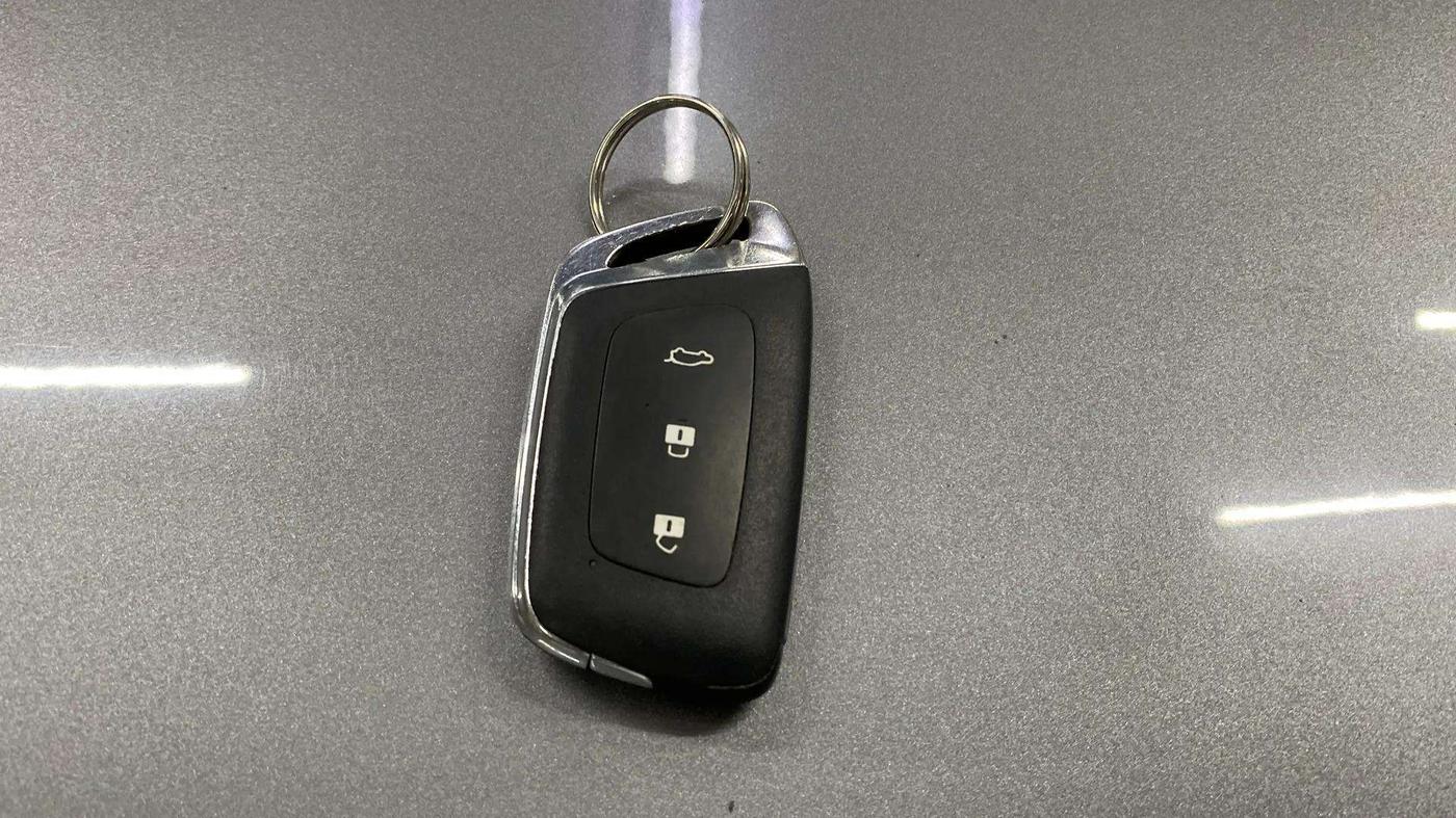 2021 MG HECTOR SHARP 1.5 PETROL CVT, Petrol, Automatic, 49,364 km, Key Close Up