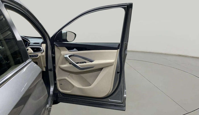 2021 MG HECTOR SHARP 1.5 PETROL CVT, Petrol, Automatic, 49,292 km, RHS Front Door