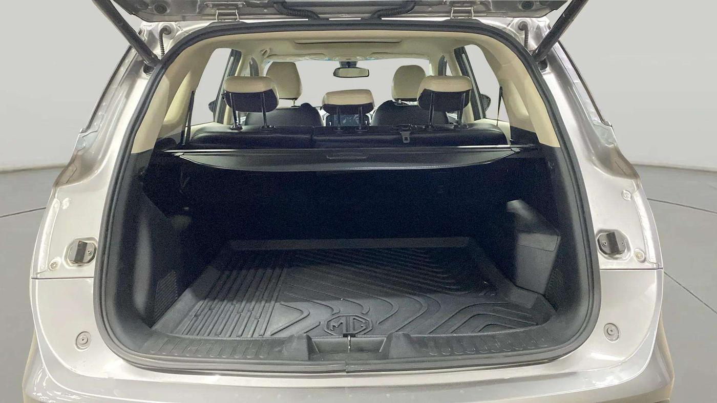 2021 MG HECTOR SHARP 1.5 PETROL CVT, Petrol, Automatic, 49,364 km, Boot Inside