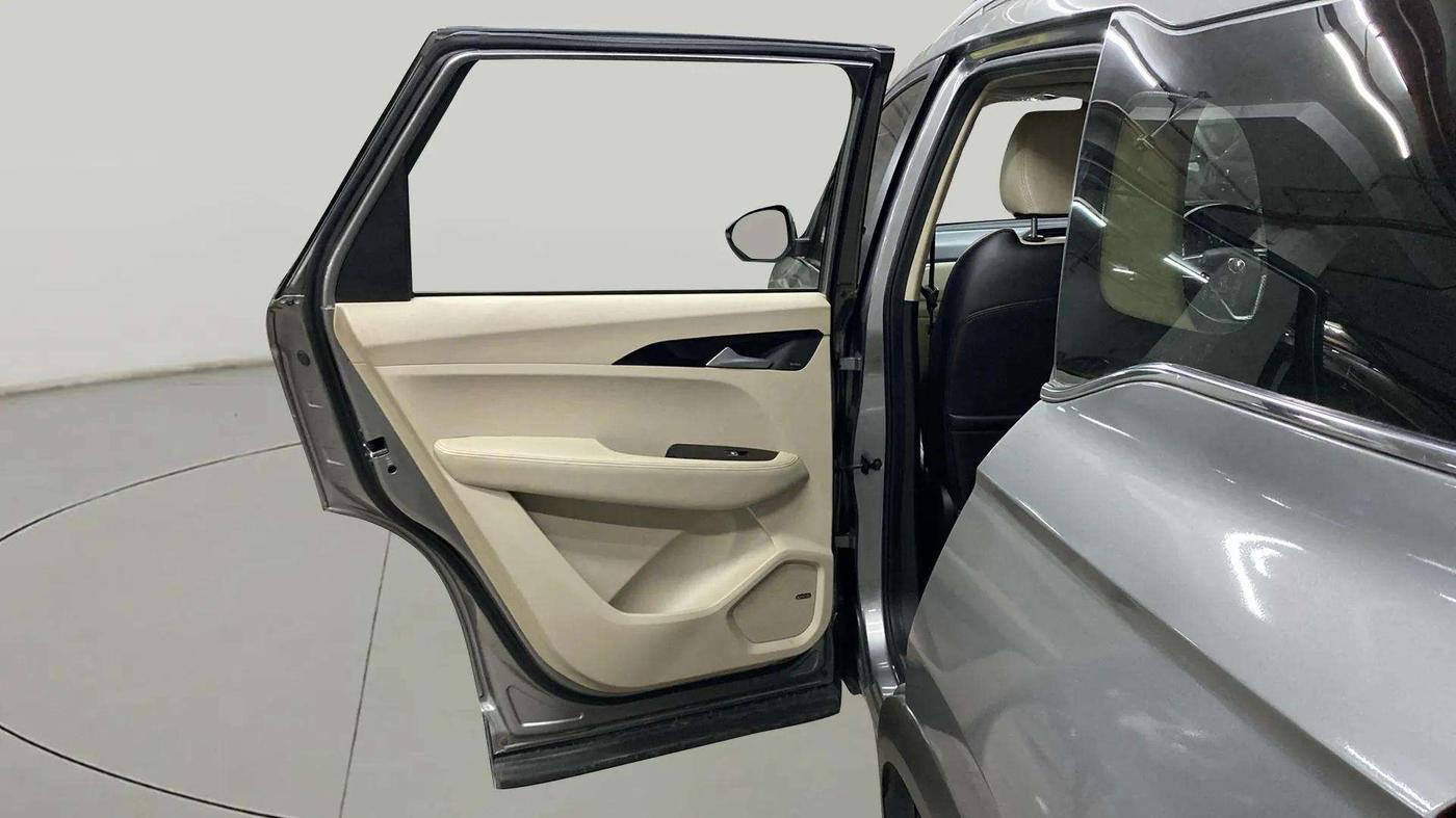2021 MG HECTOR SHARP 1.5 PETROL CVT, Petrol, Automatic, 49,364 km, LHS Rear Door