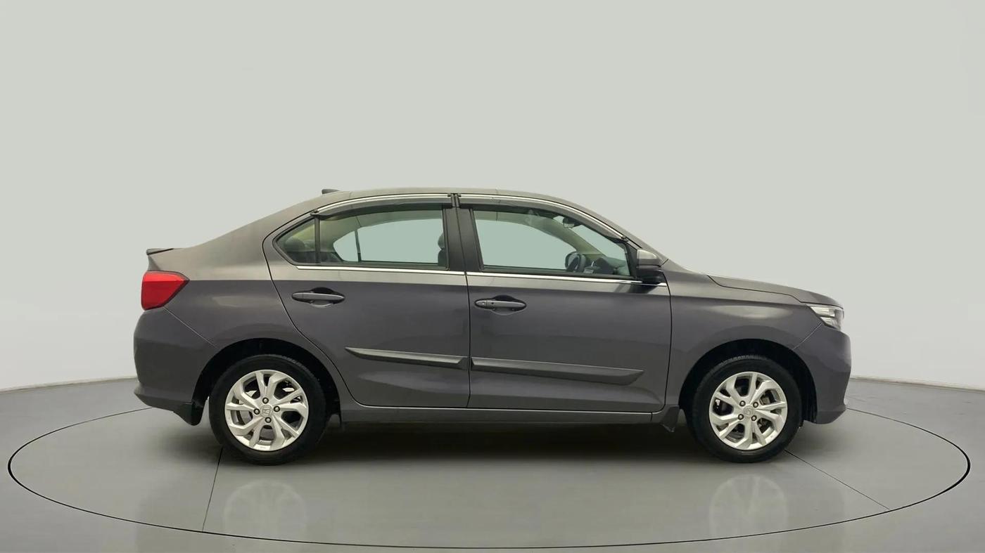 2020 Honda Amaze 1.2L I-VTEC VX, Petrol, Manual, 17,446 km, Right Side View
