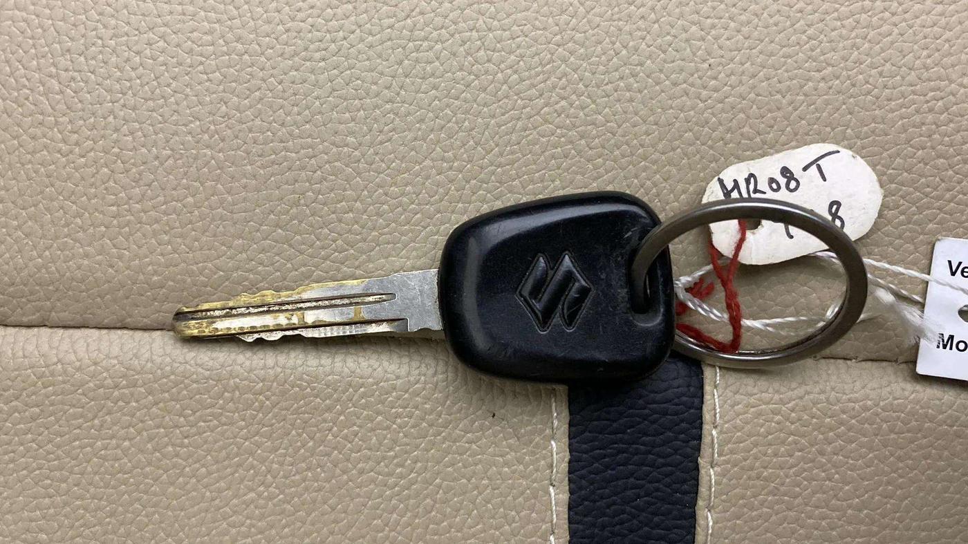 2014 Maruti Alto 800 LXI, Petrol, Manual, 73,029 km, Key Close Up