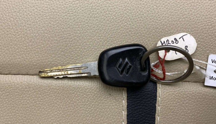 2014 Maruti Alto 800 LXI, Petrol, Manual, 73,029 km, Key Close Up
