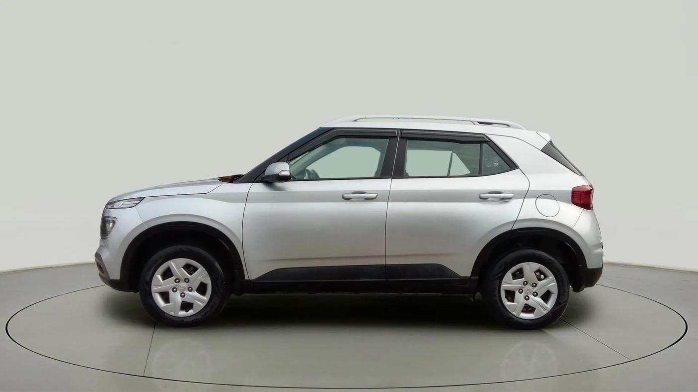 2021 Hyundai VENUE S+ 1.2, Petrol, Manual, 46,780 km, Left Side