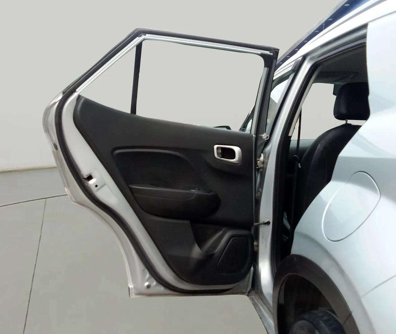 2021 Hyundai VENUE S+ 1.2, Petrol, Manual, 46,780 km, LHS Rear Door