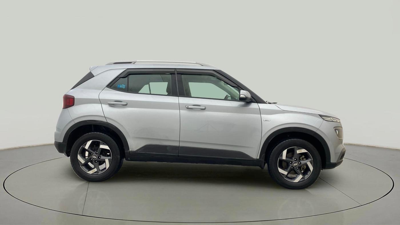 2021 Hyundai VENUE S+ 1.2, Petrol, Manual, 46,780 km, Right Side View