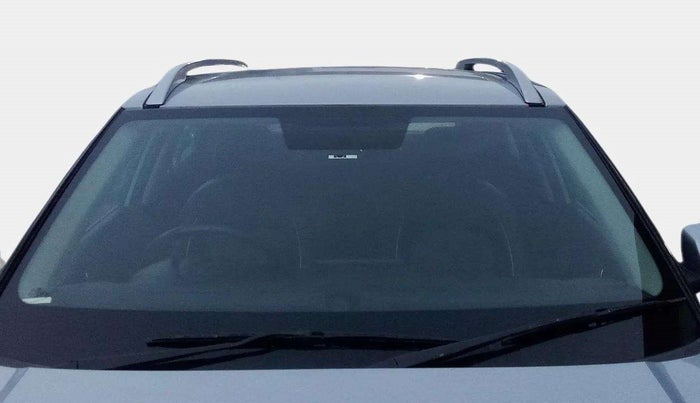 2021 Hyundai VENUE S+ 1.2, Petrol, Manual, 46,780 km, Front Windshield
