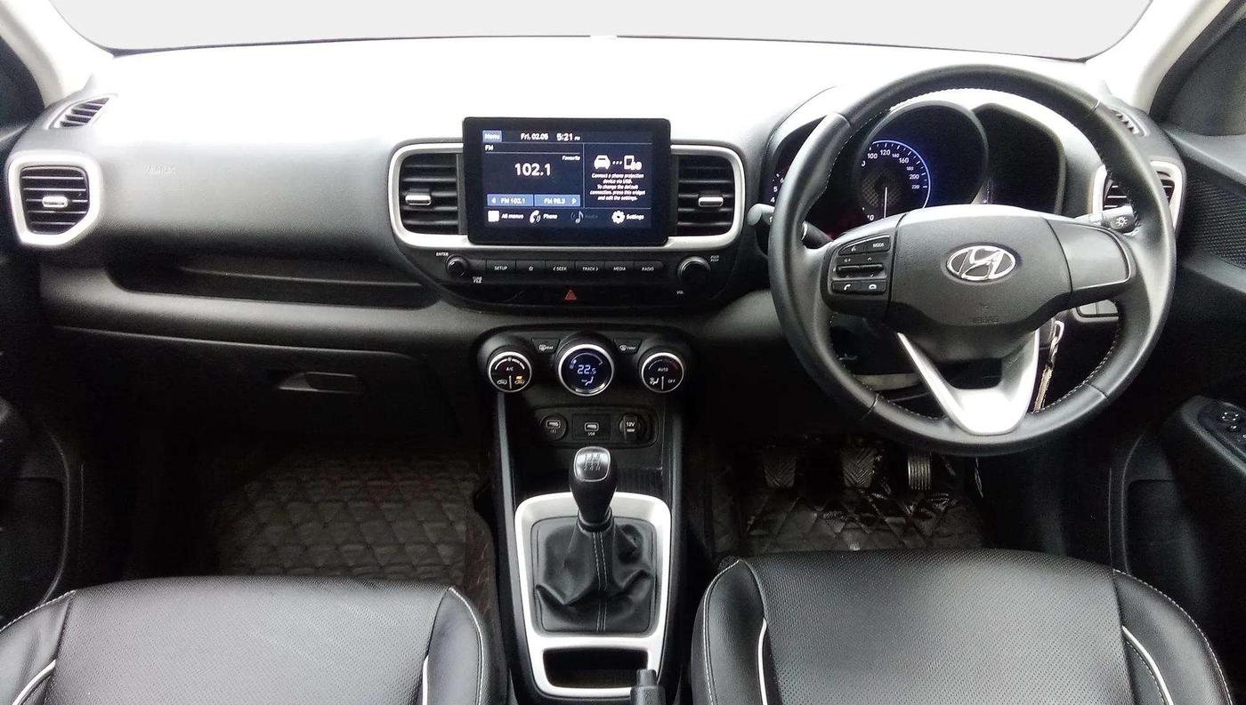 2021 Hyundai VENUE S+ 1.2, Petrol, Manual, 46,780 km, Dashboard