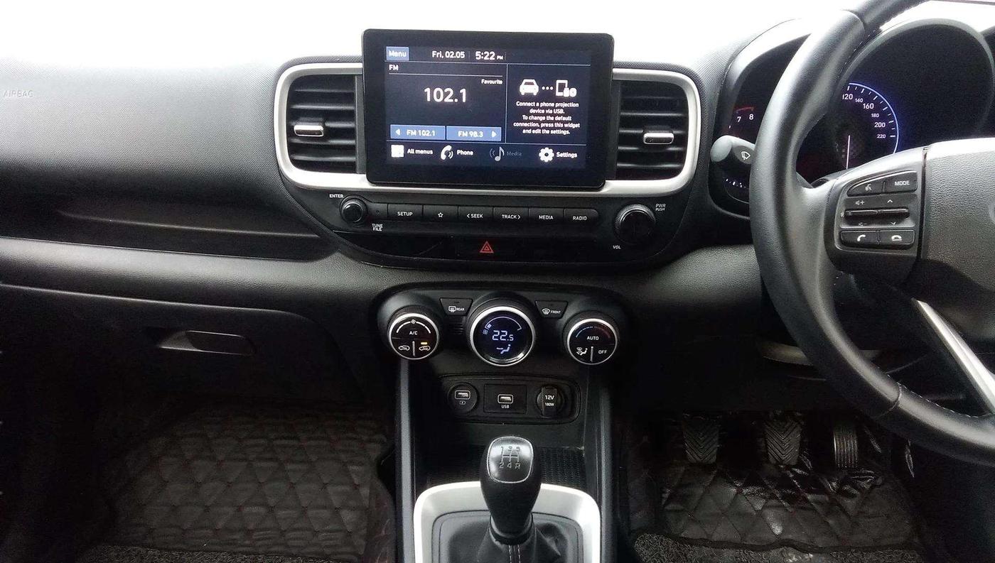 2021 Hyundai VENUE S+ 1.2, Petrol, Manual, 46,780 km, Air Conditioner