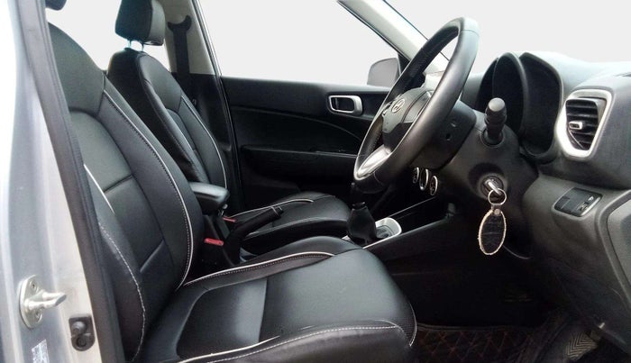 2021 Hyundai VENUE S+ 1.2, Petrol, Manual, 46,780 km, Right Side Front Door Cabin