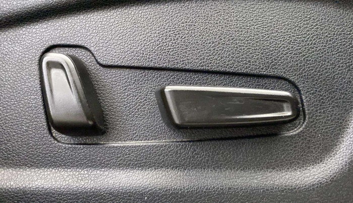 2020 Hyundai Creta SX (O) 1.4 TURBO DCT, Petrol, Automatic, 57,115 km, Driver Side Adjustment Panel